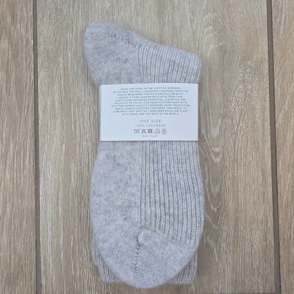 Graham Cashmere Pure Cashmere Bed Socks Made in Scotland Gray Rib Knit NWT OS